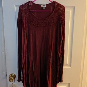 Side split lace tunic top